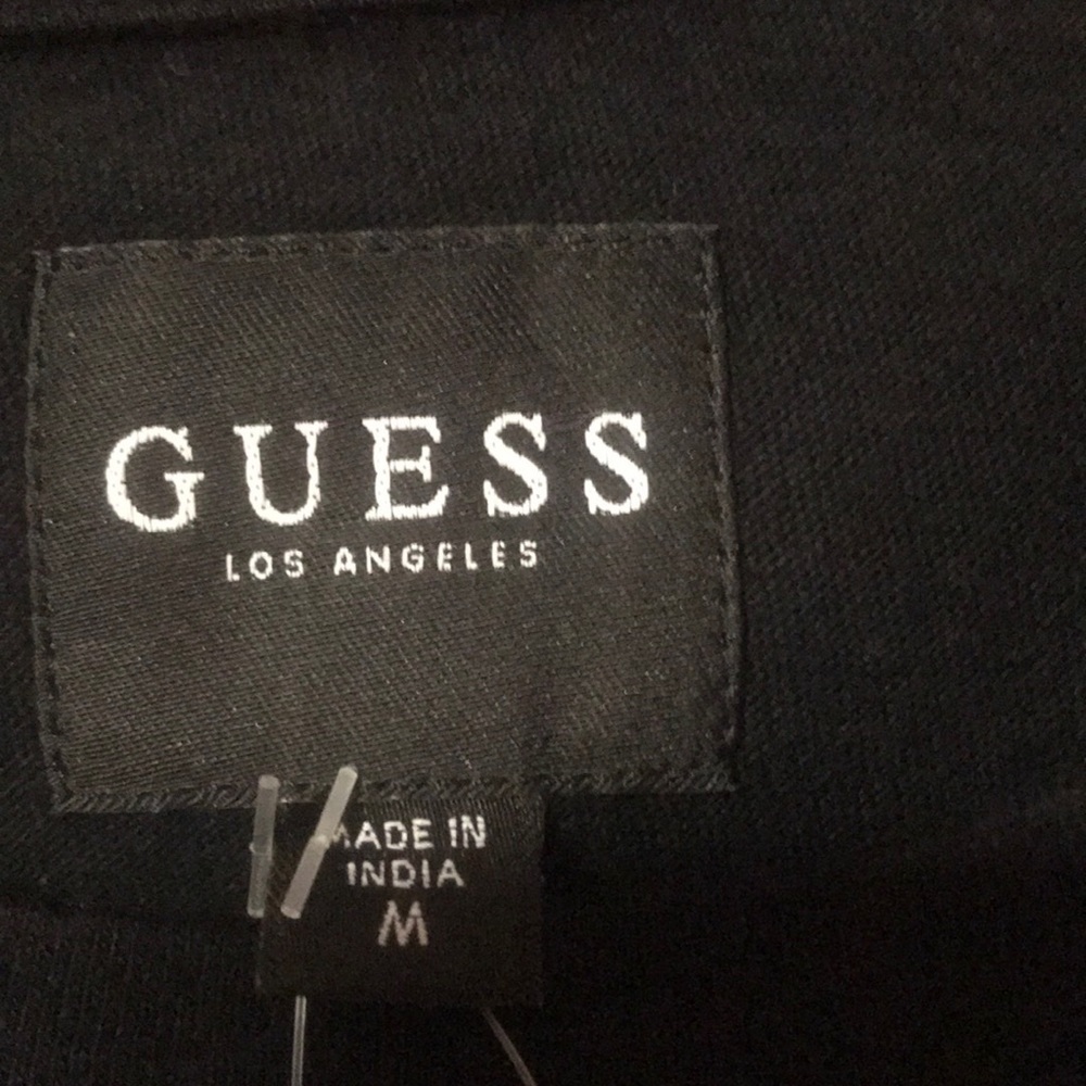 NWT Guess wesley stripe s/s (plastic sealed) - Picture 4 of 5
